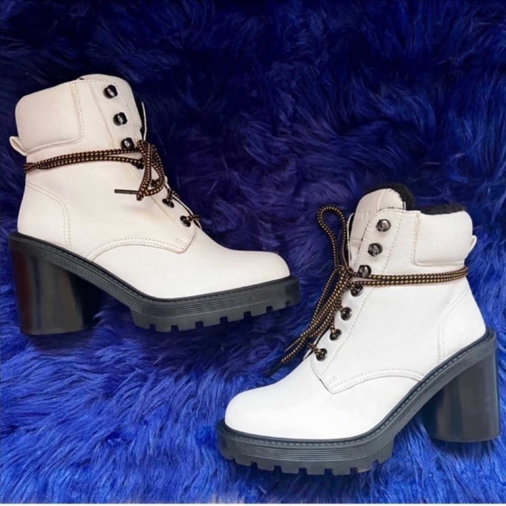 New! MARC JACOBS Crosby Square Heel
Toe Leather Platform Hiking Boots - Picture 8 of 14